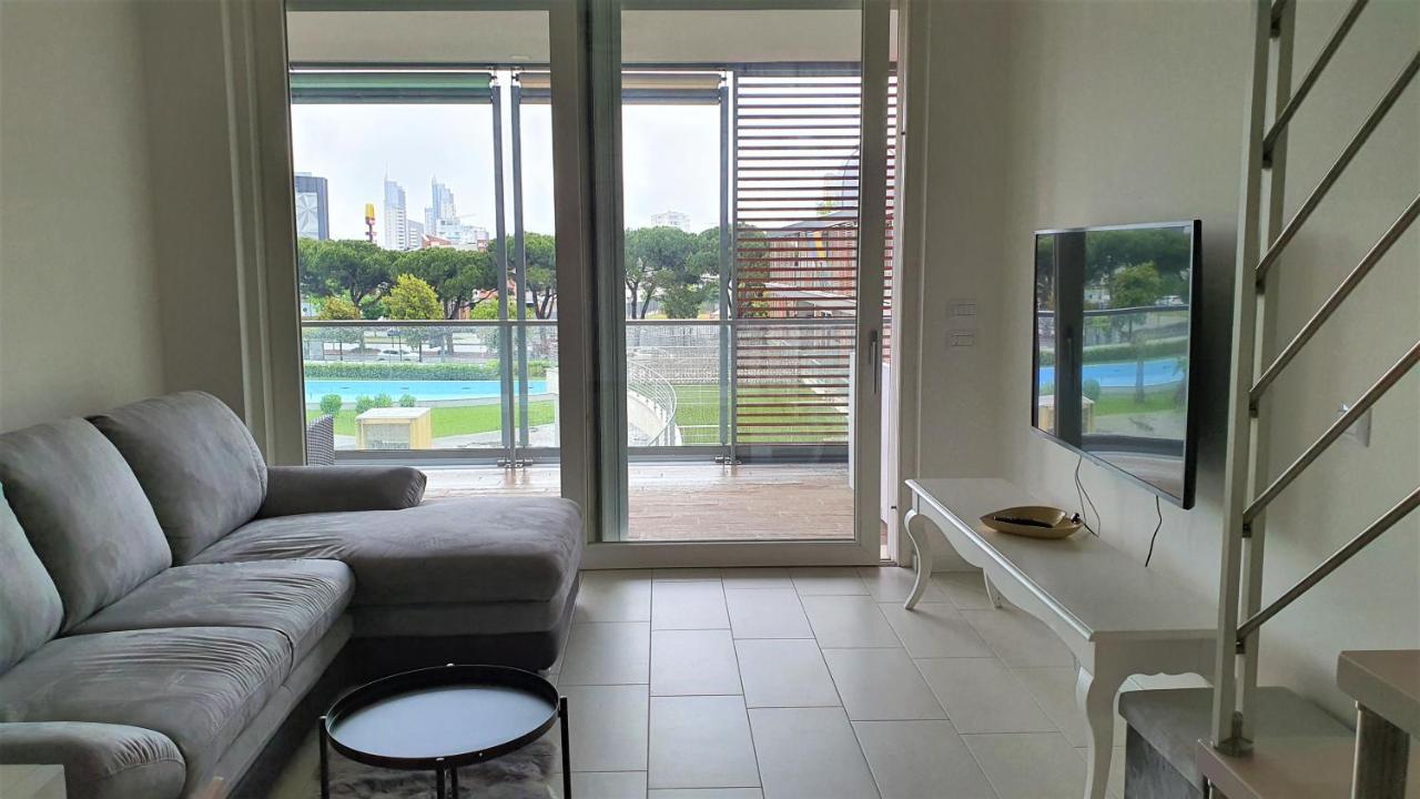 Isola Blu Luxury Apartment Лидо-ди-Езоло Экстерьер фото